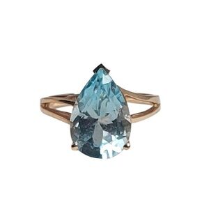 10K Gold Ring with Pear-Cut Blue Stone